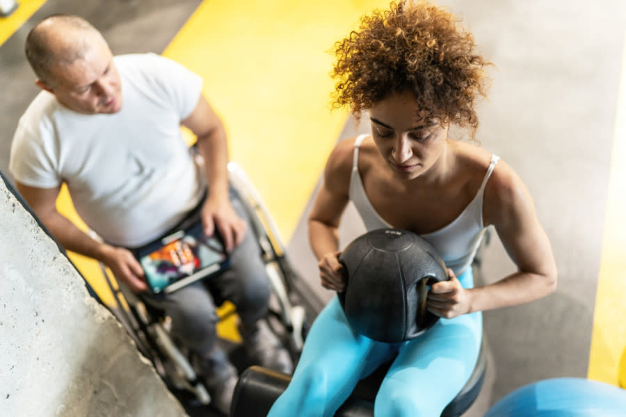 a-determined-fitness-instructor-in-a-wheelchair-2023-11-27-05-29-21-utc.jpg