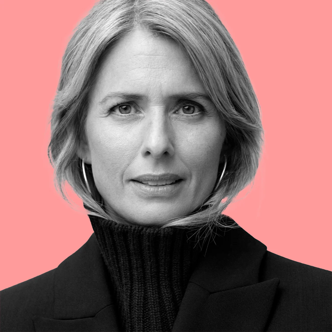 Helena Helmersson lyserød baggrund 1500