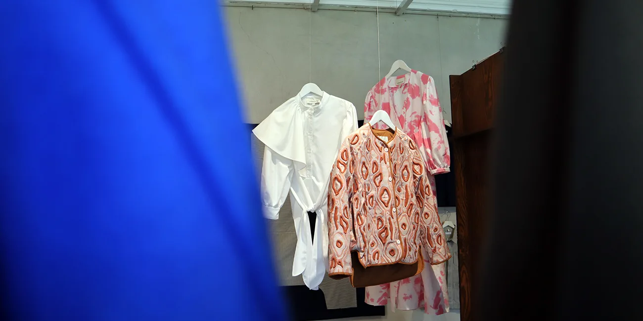 hængende beklædning designmuseum danmark 1300x650