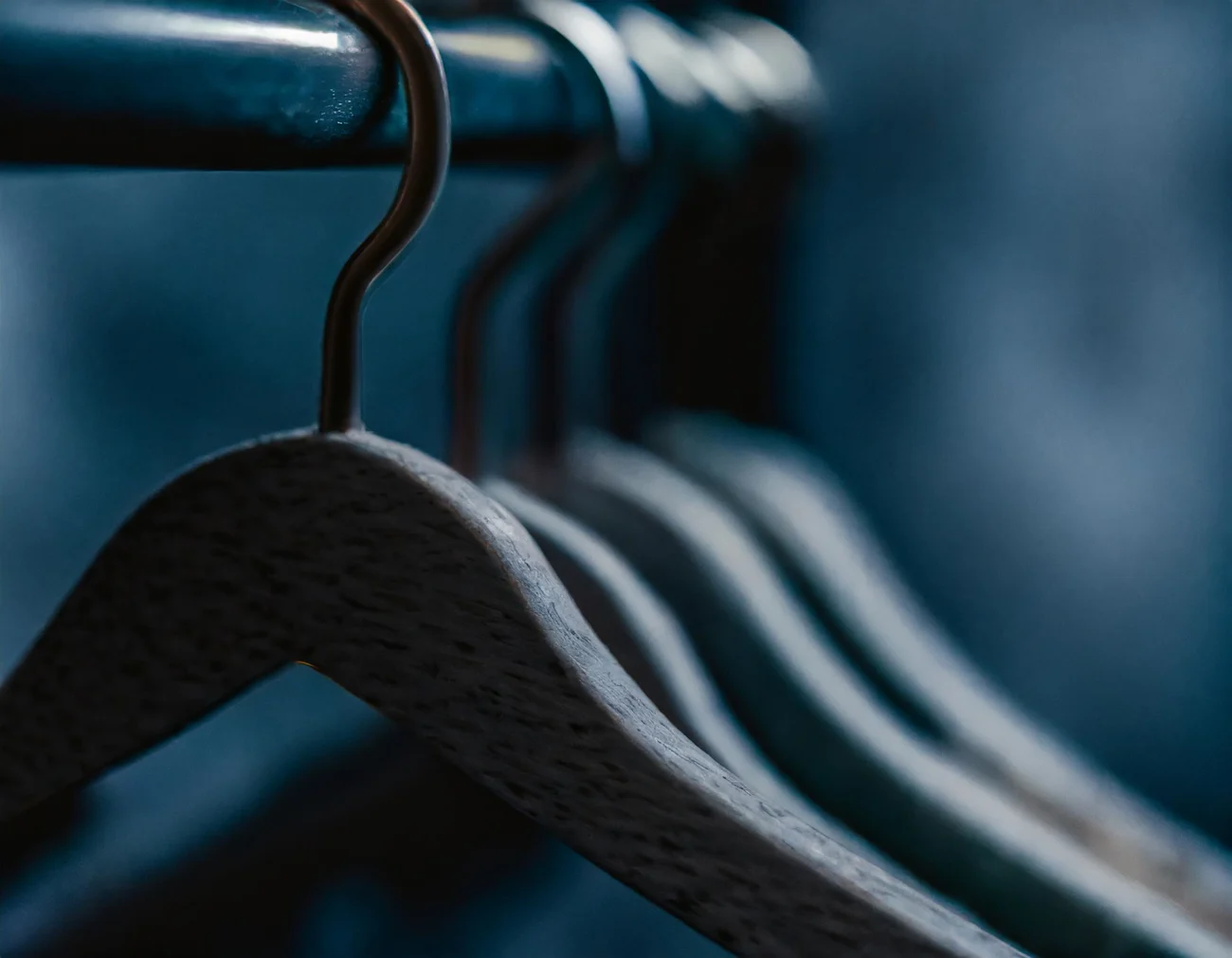 hanger, fabric, close-up, dusty dark blue shades 18187