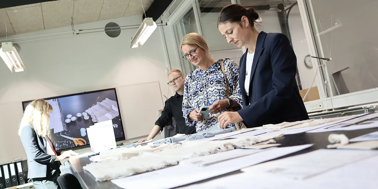 Heidi Bank Linea Søgaard-Lidell via lab 1300 x 650