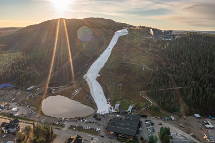 Ski Resort 7.10.2022 drone -0542 (1)