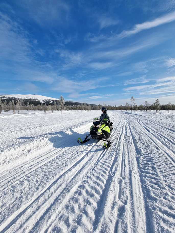 kelkkailu maaliskuu