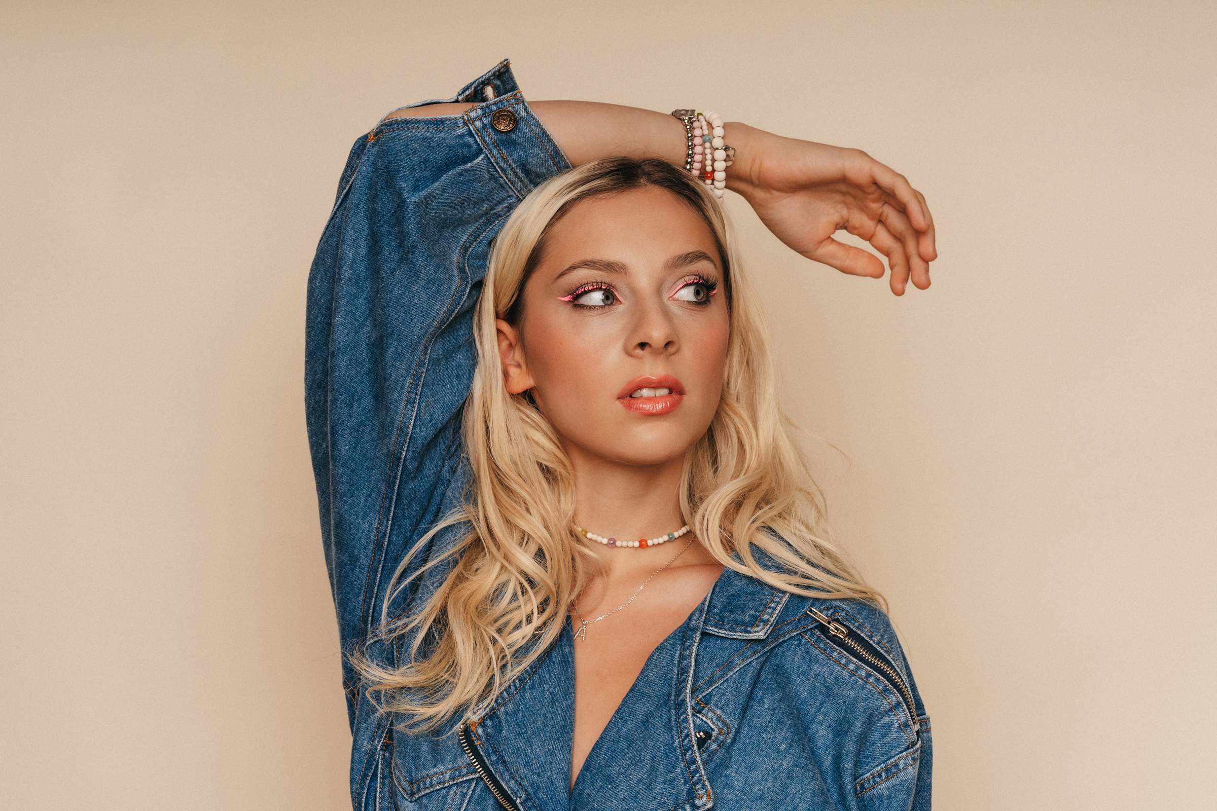 Aliisa-Syrjä-Ihku-Levi-2400x1600