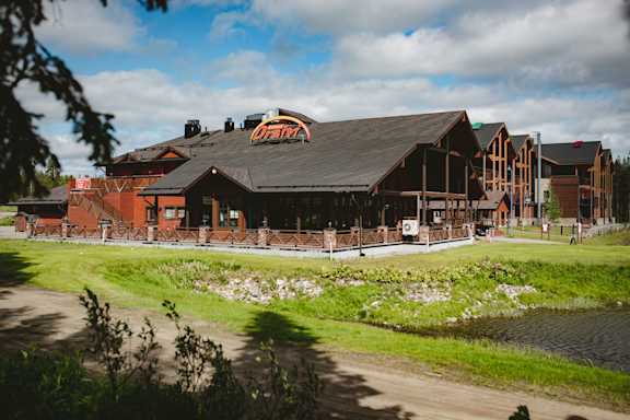 Levi Restaurants Draivi