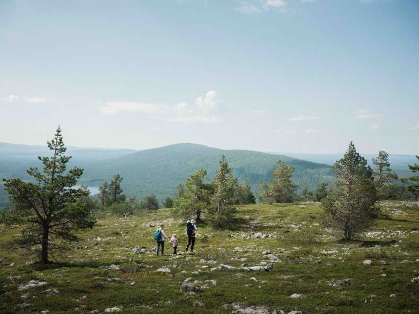 Perhe tunturi kesä