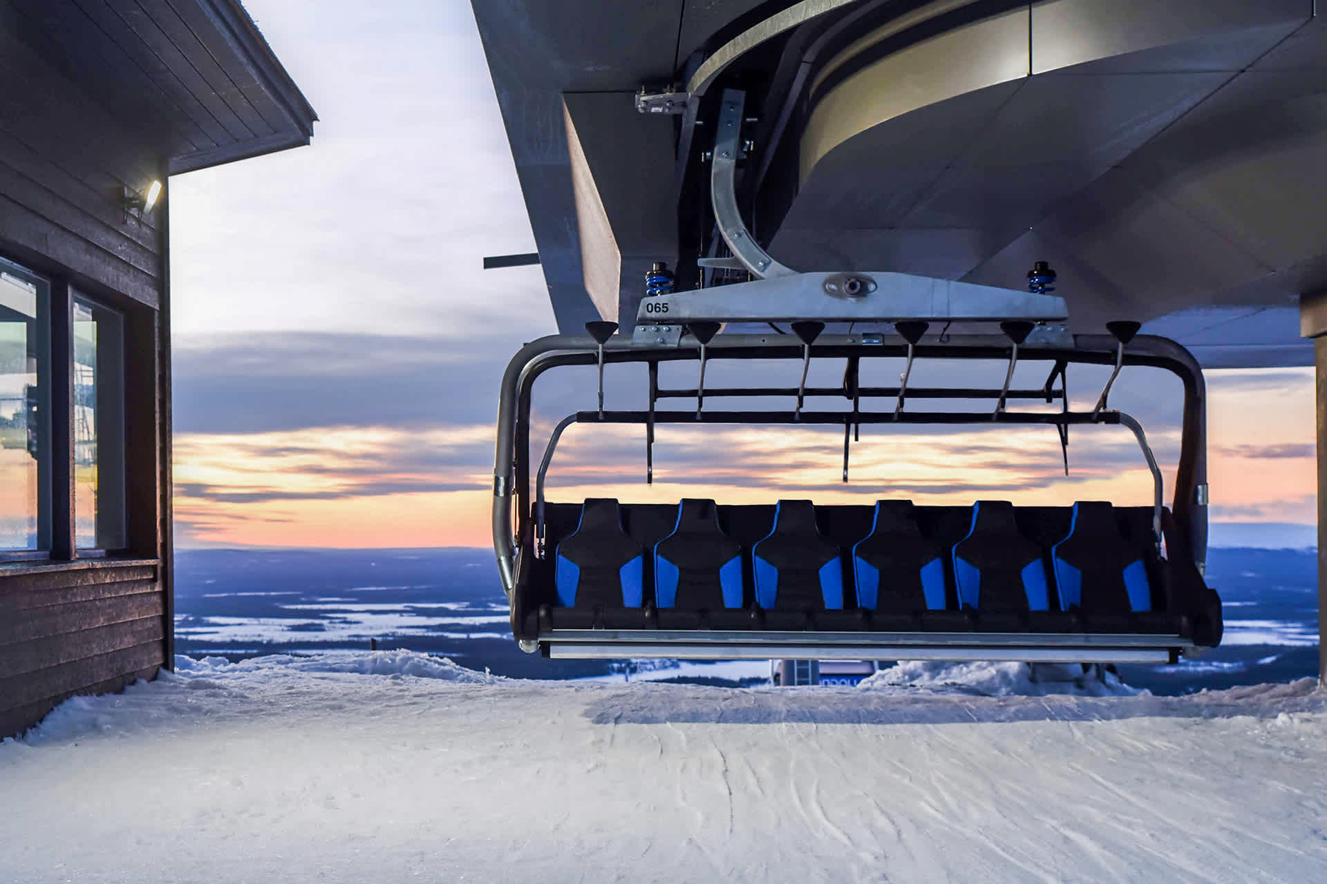 Levi will celebrate the opening of the new Glacier Express chairlift on  December 3, 2022