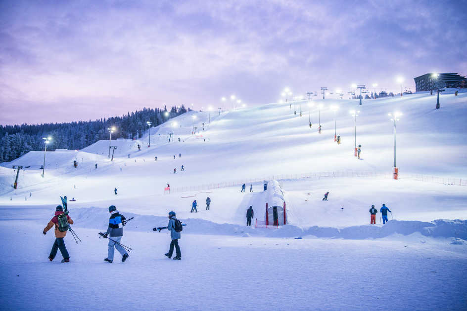The Front Slopes are your fast way to skiing at Levi. main which form the centre of the village, are red slopes offering a degree of challenge for