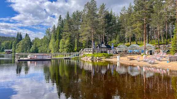 Saunabaari, ranta