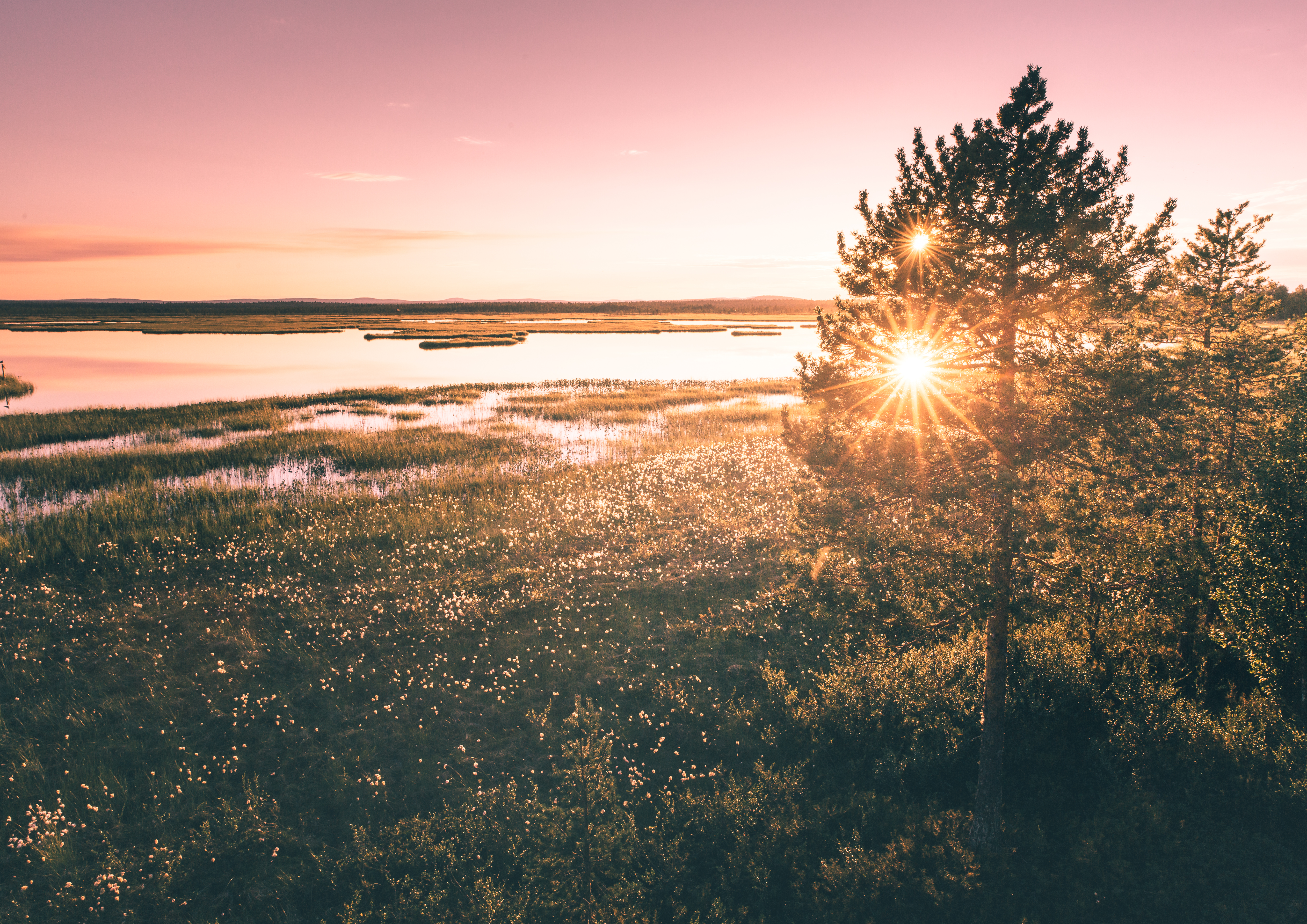 Luontomme on meille tärkeä, siksi suosimme kierrättämistä ja jätteiden lajittelua Levillä. 