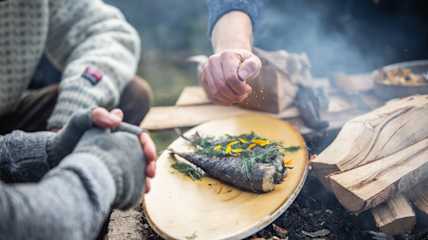 Ruoka tulilla HighRes (3)