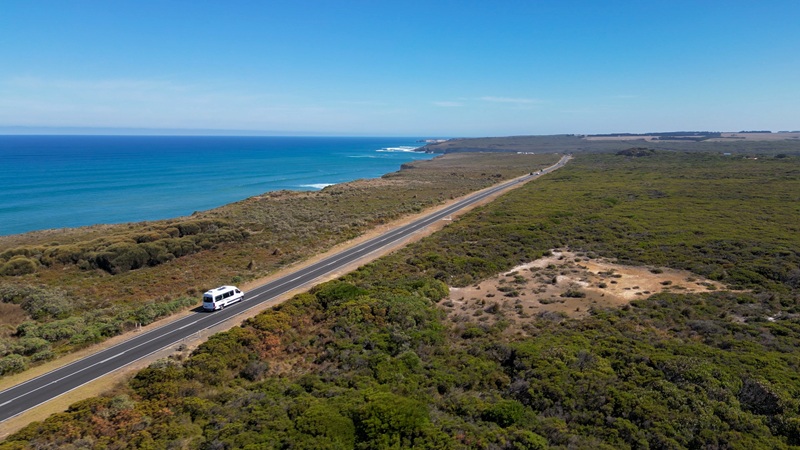 Blick auf die Great Ocean Road in Australien