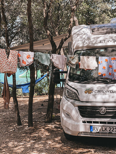 waslijn en camper