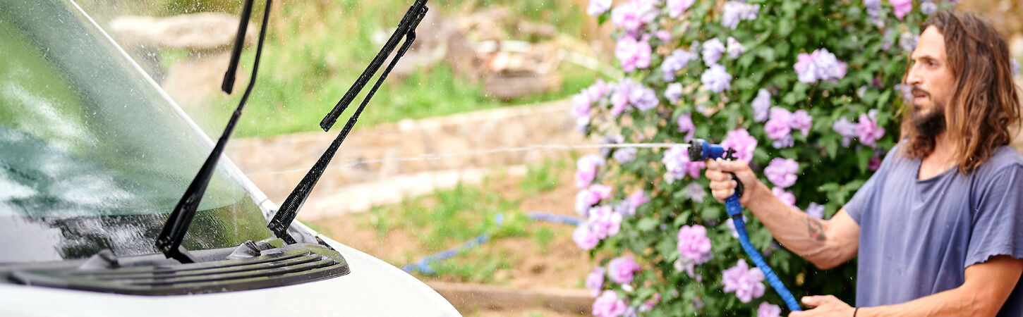 Wohnmobil waschen: Tipps zur Außen- und Innenreinigung 