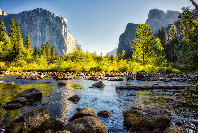 Amanecer en el Valle de Yosemite, Parque Nacional de Yosemite, California