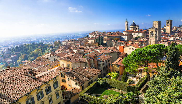 Veduta di Bergamo Alta medievale, Italia