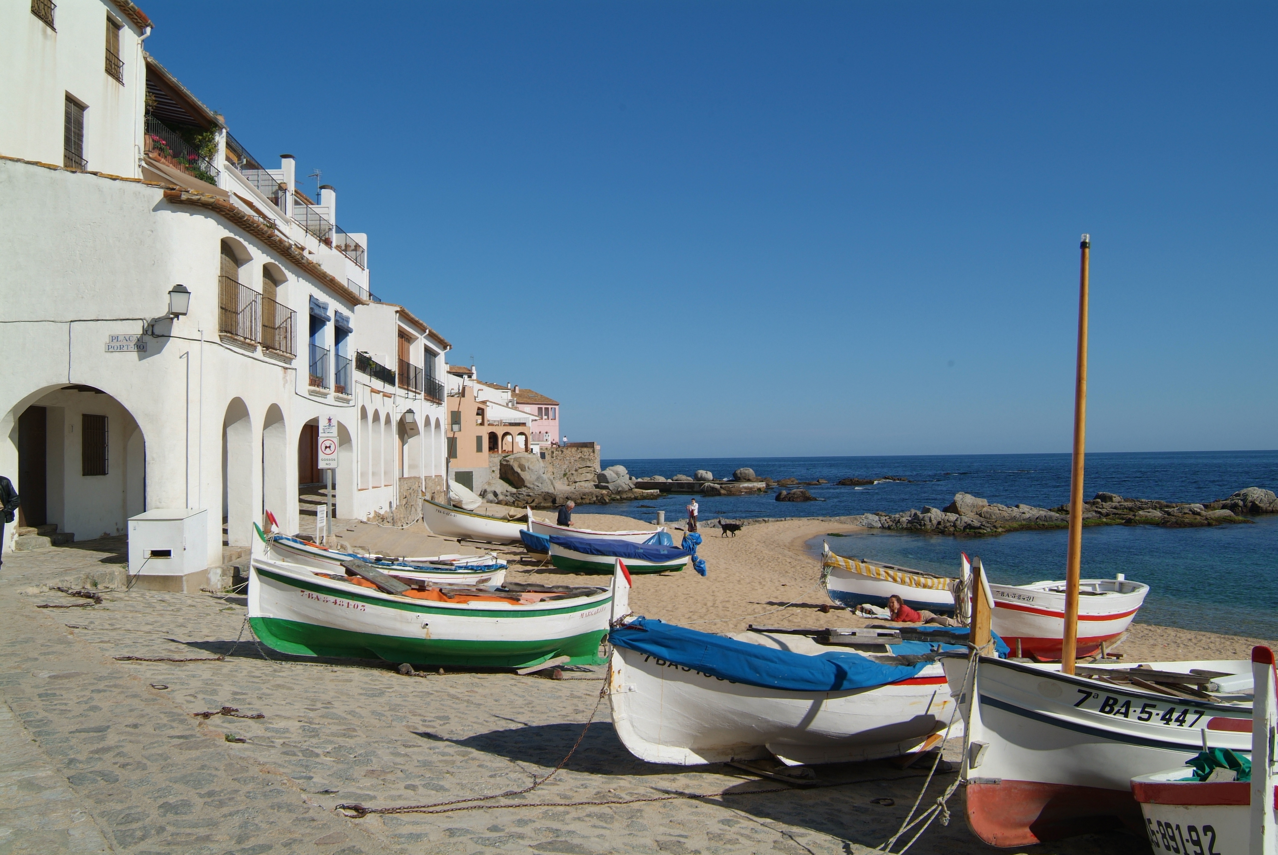 Barcos pesqueros en la Costa Brava