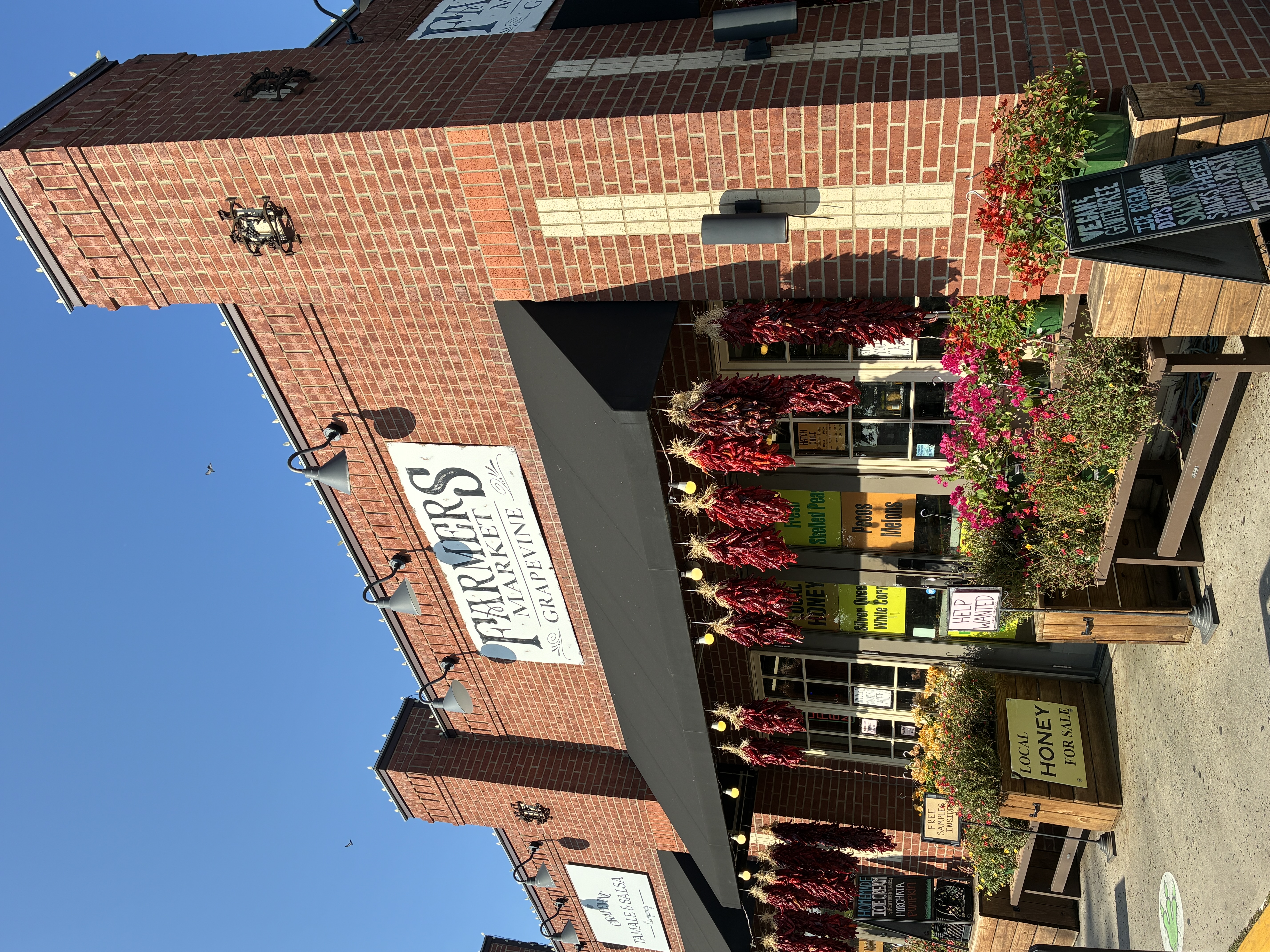 Market in Grapevine Downtown