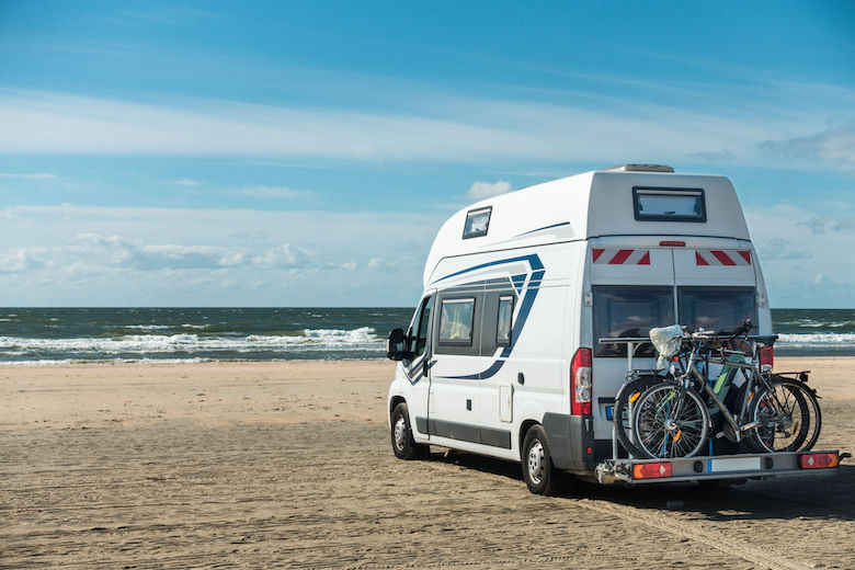 Ein Wohnmobil-Urlaub am Meer ist besonders geeignet für Pollenallergiker