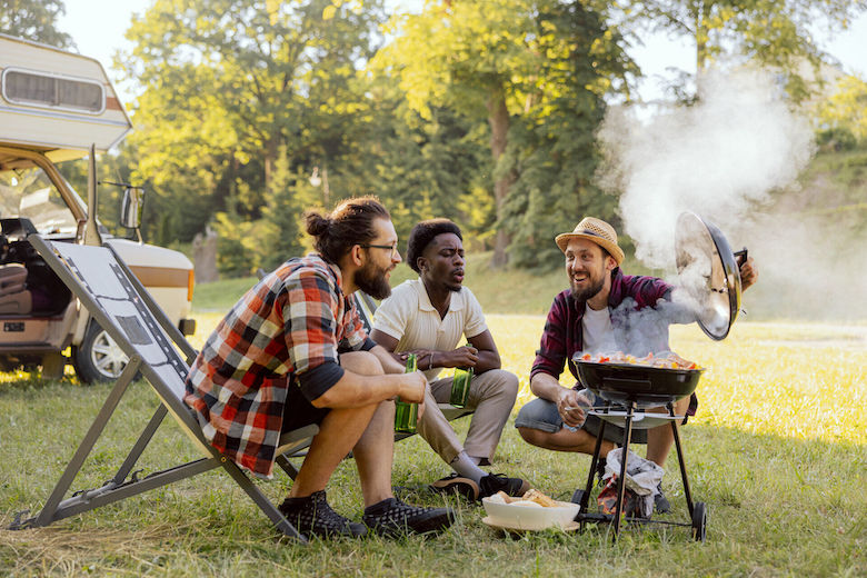 Outdoor-Küche ist erfrischend und lecker