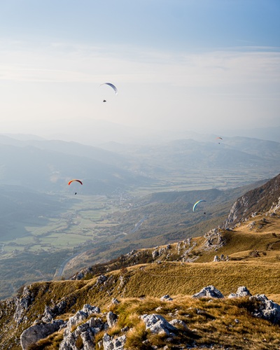 Paraglider in Viapava in Slowenien