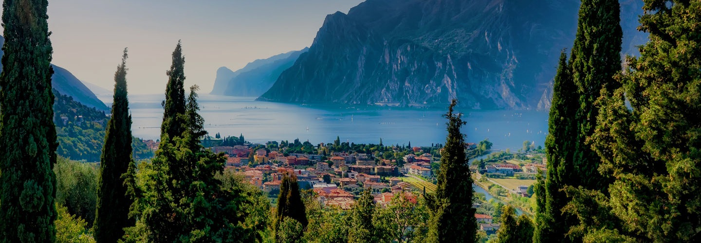 Sentieri sul Lago di Garda a piedi o in bici