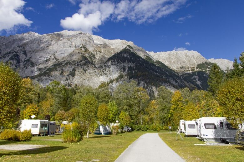 Camping in Tirol in den Bergen