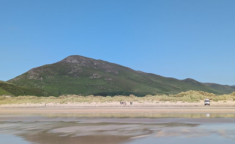 Wohnmobil am Strand in Irland