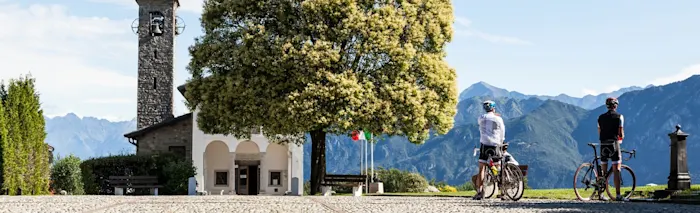Escursioni al Lago di Como a piedi o in bici
