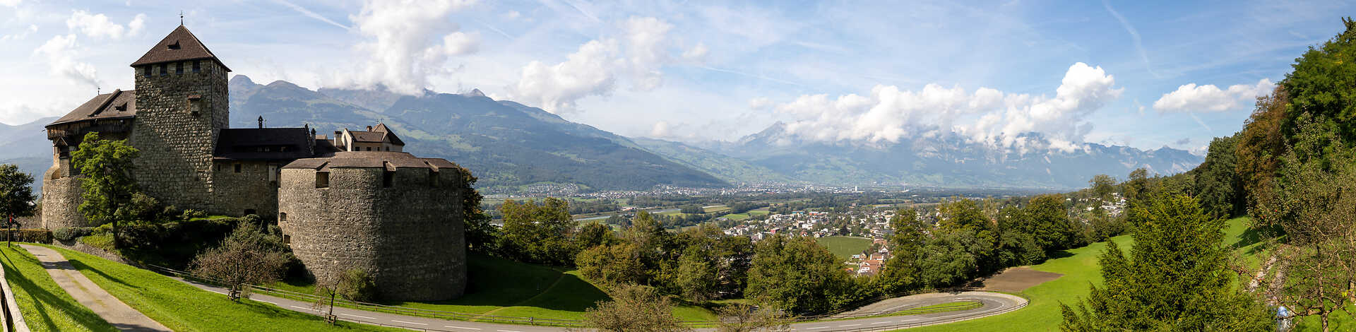 Noleggio camper in Liechtenstein</br>da 124,21 €/notte