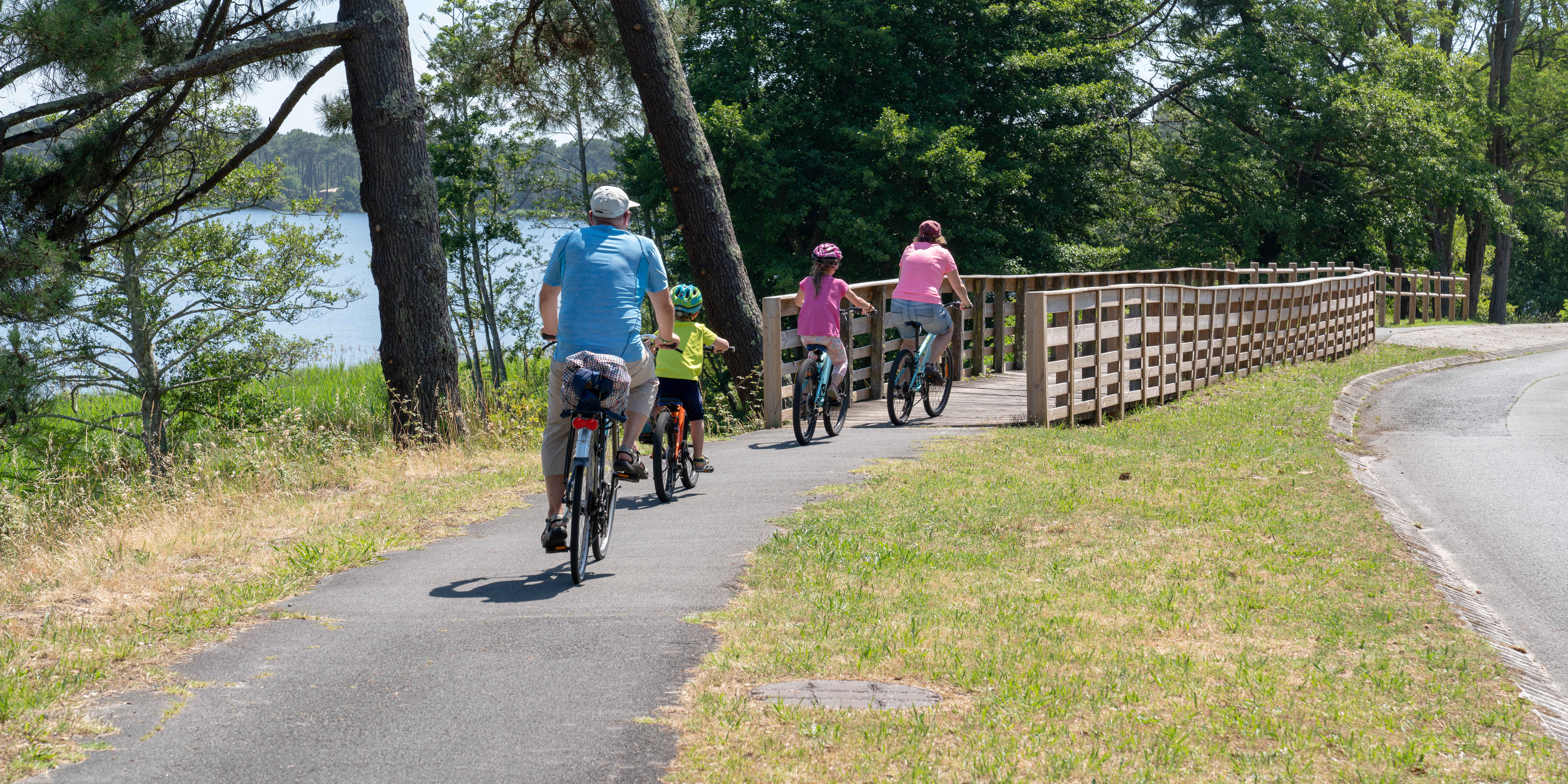 Radwege am Wörthersee: Auf abwechslungsreichen Radtouren könnt ihr die Region erkunden.