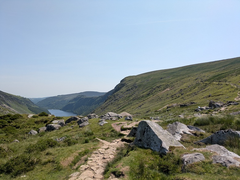 Blick auf den Upper Lake im Wicklow Mountains National Park