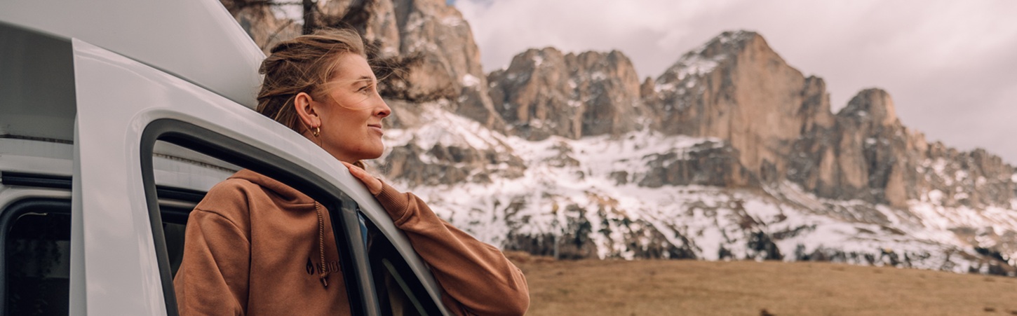 Als Frau alleine reisen: Warum der Camper der perfekte Begleiter ist