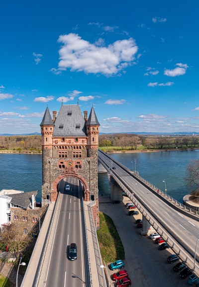 Nibelungentor in Worms in Deutschland