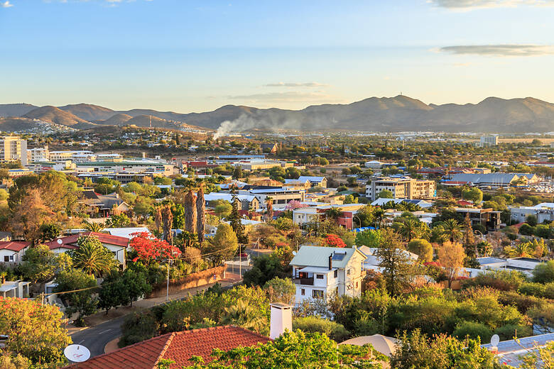 Viertel in der namibischen Stadt Windhoek in den Morgenstunden