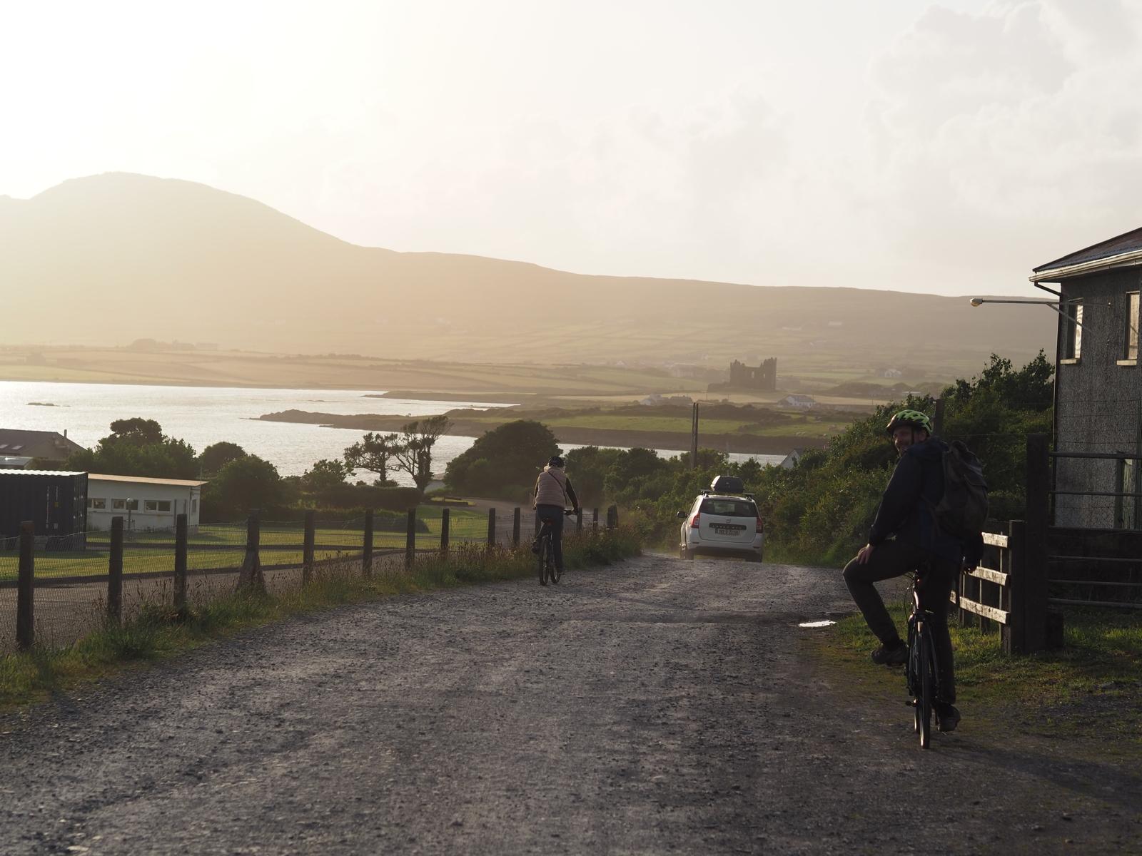 Fietsen in Ierland in de avonduren