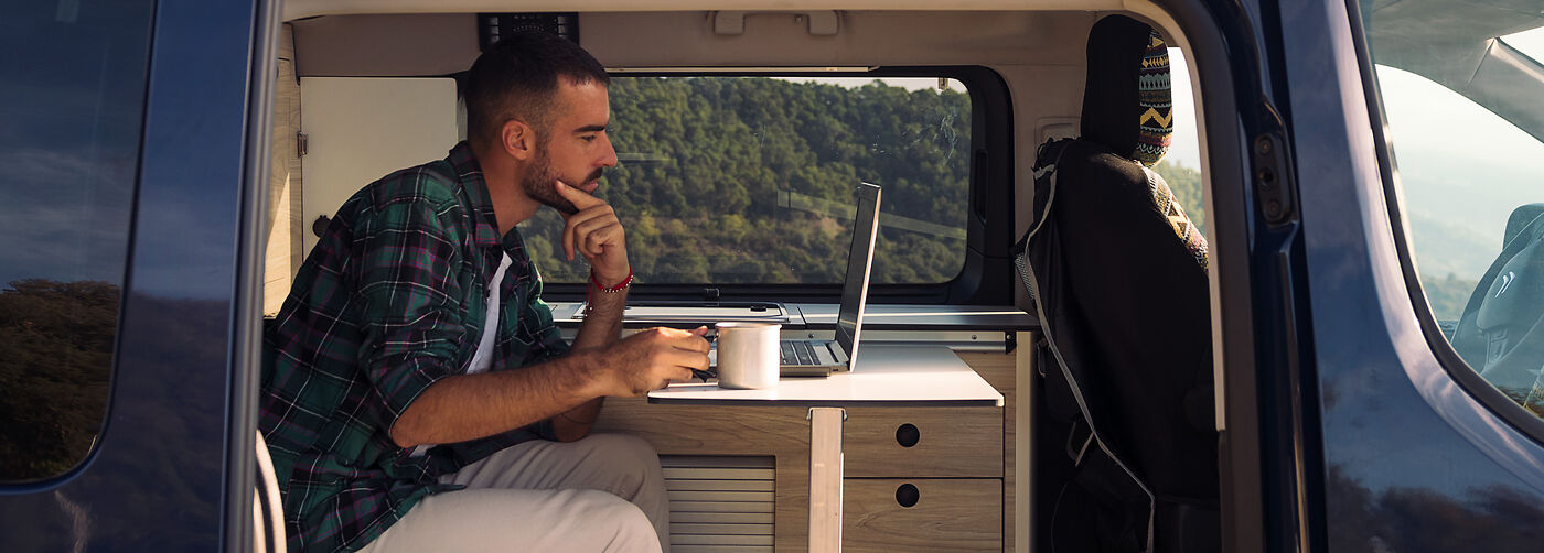 Telefonie und Internet im Ausland: So bleibt ihr unterwegs mobil