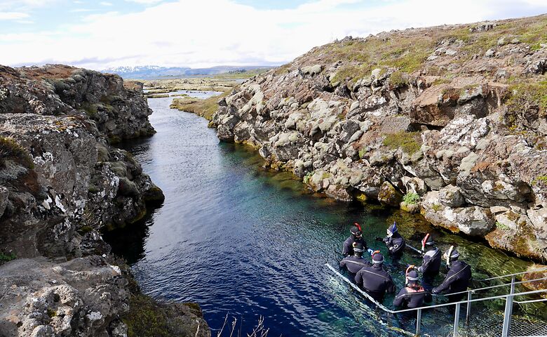 Snorkelen in de Silfra-kloof in IJsland