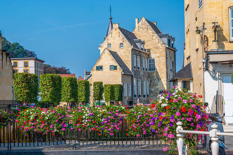 Schöne Häuser in Valkenburg in den Niederlanden.