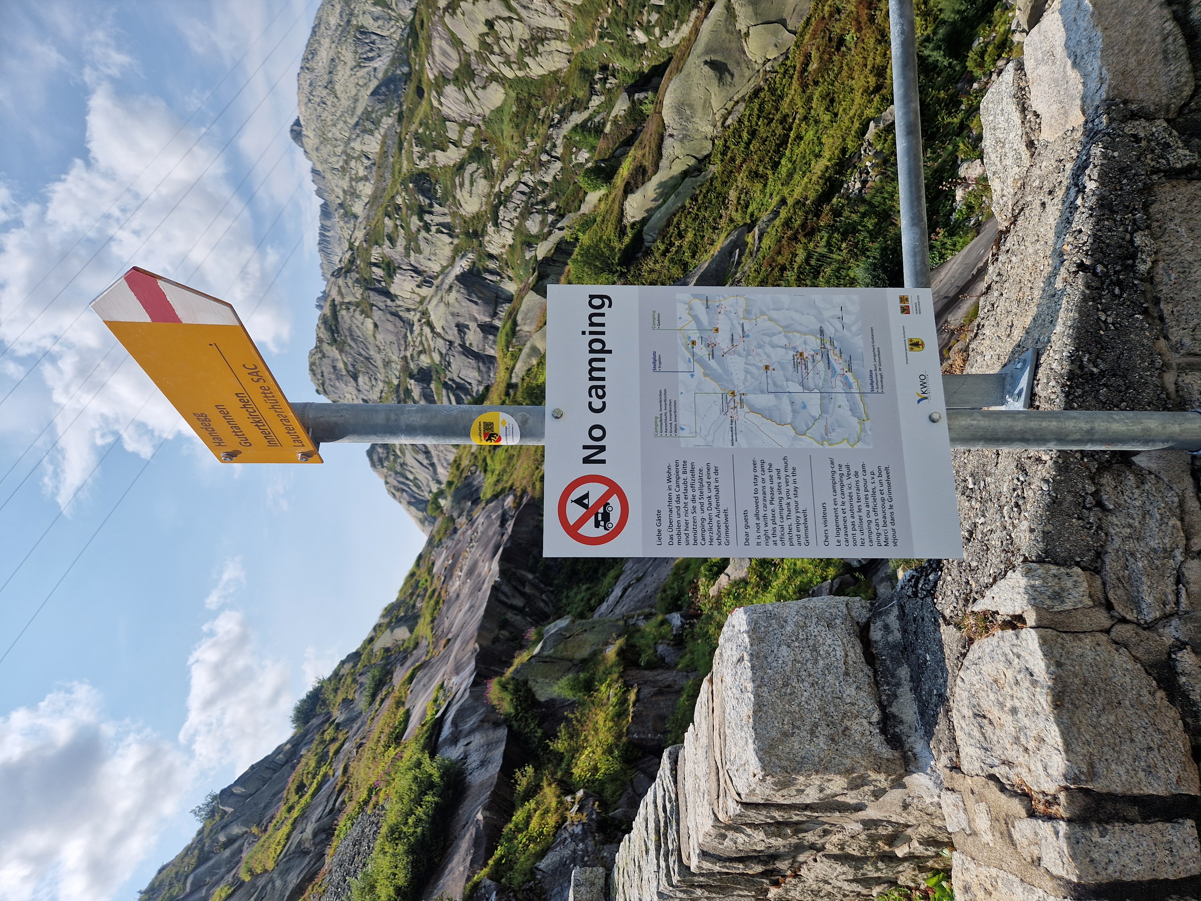 Verbotsschilder in der Schweiz 