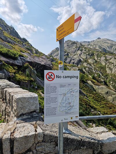 Verbotsschilder in der Schweiz