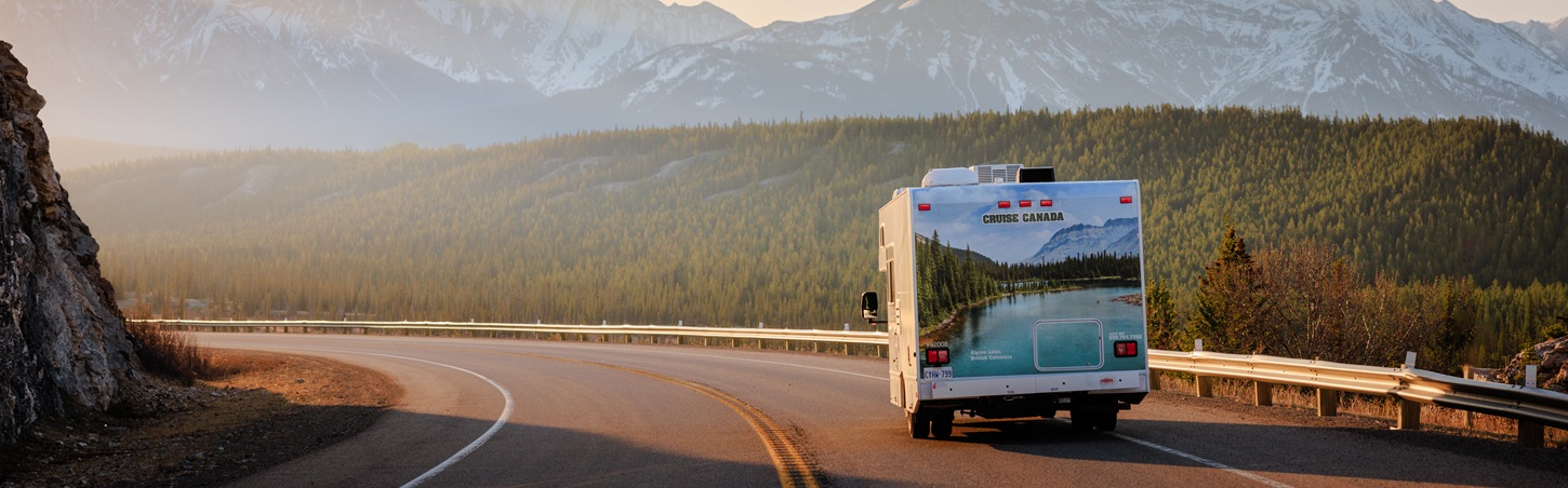 Hauteur d’un camping-car : Ce qu’il faut savoir avant de louer votre véhicule