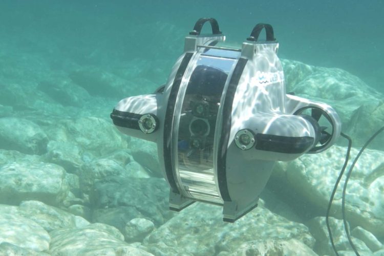 oceanographic-rov-deep-trekker-underwater-drone