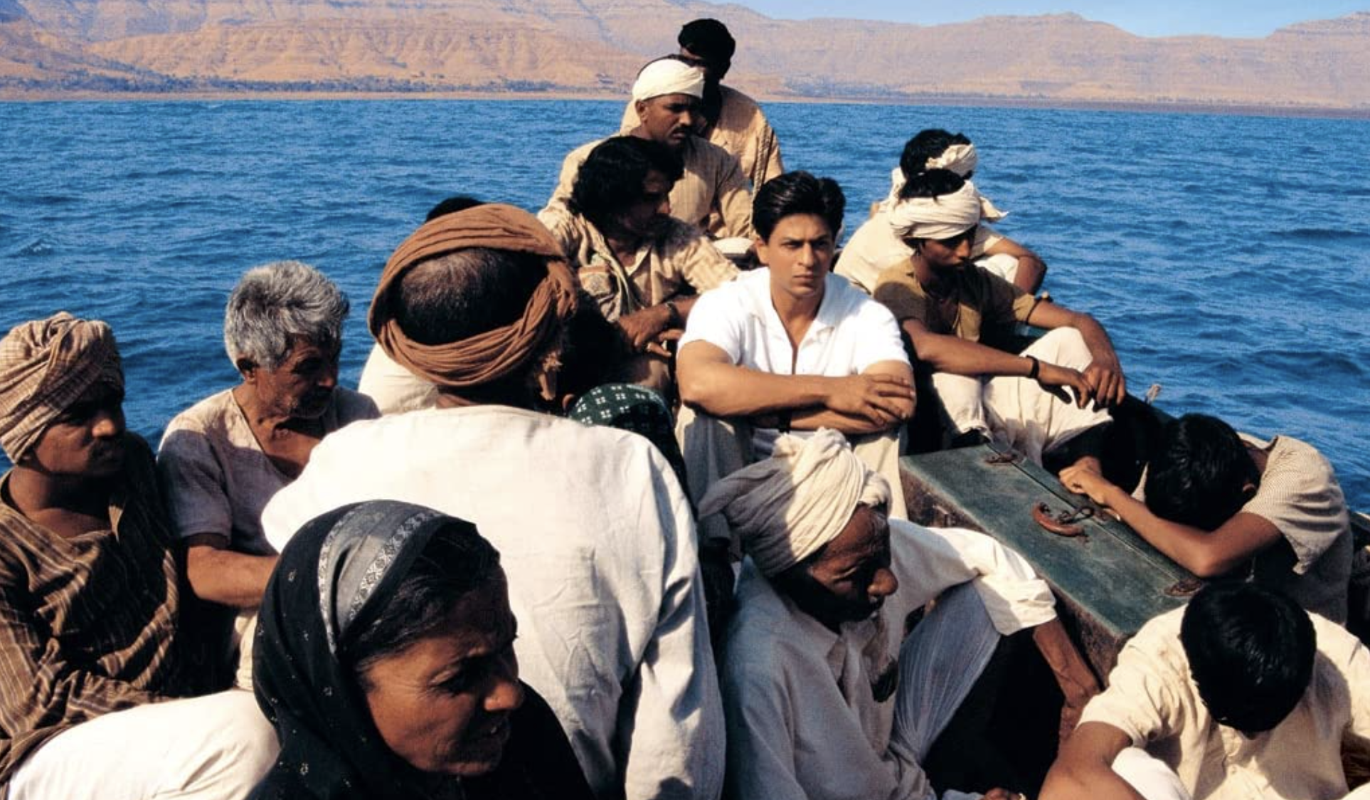 Возвращение в прошлое индийский. Swades 2004. Возвращение на родину. Swades: we, the people.