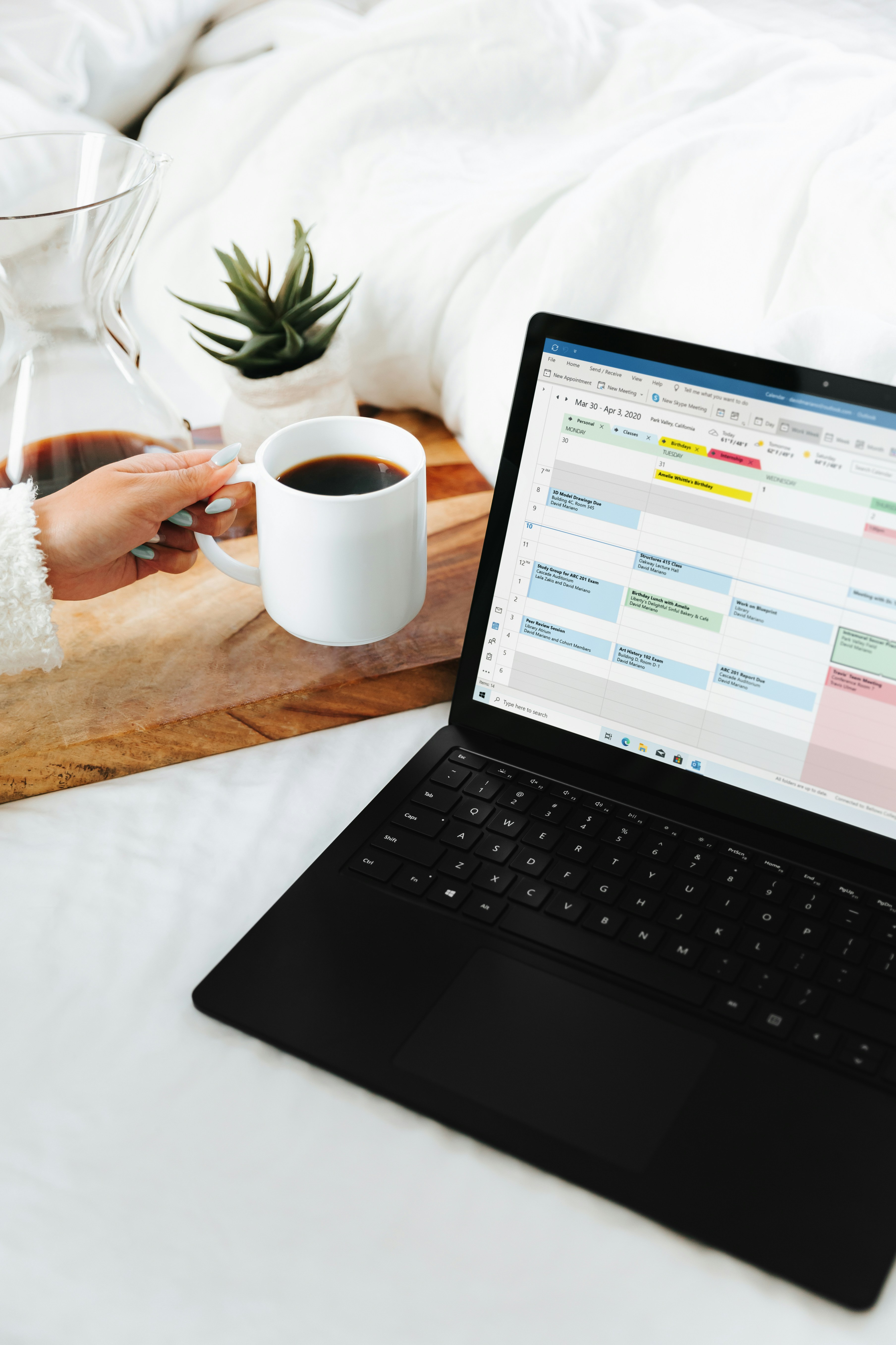 AI Post Scheduling Tool That Builds Your Voice