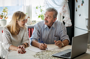 Planning vs. Paying: What to Know About Preparing for Your Funeral in Advance