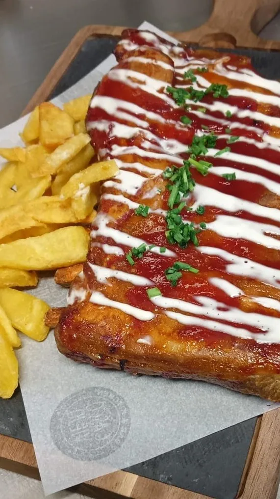 Costillas asadas a baja temperatura con bbq bourbon