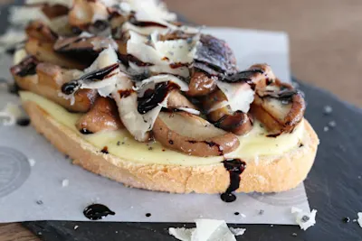Tosta Shiitake