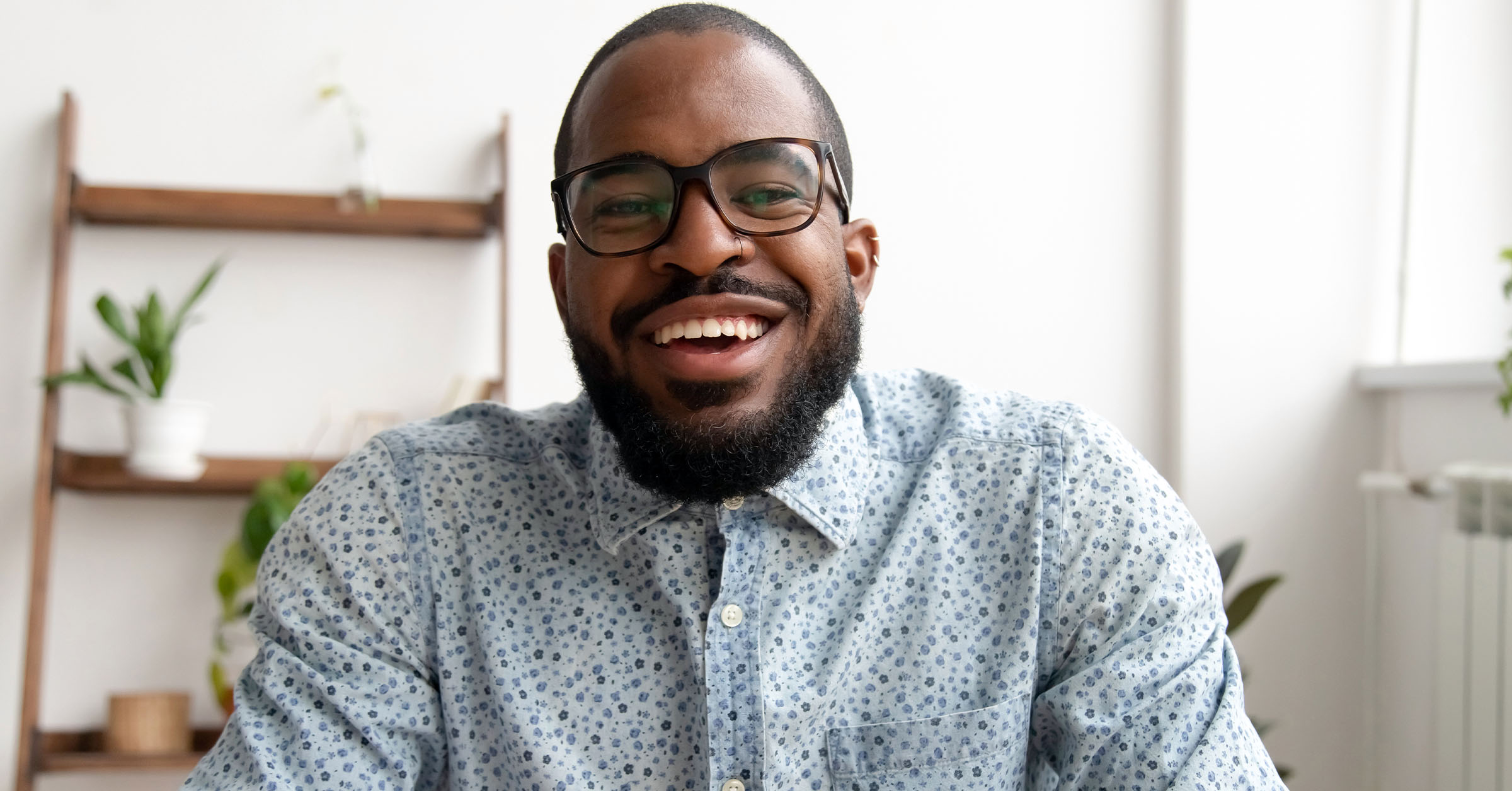 10 tips for how to launch, sell, and profit with webinars