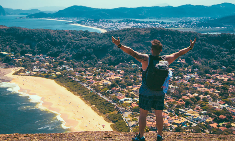 Lift conversions with these 9 landing page essentials (+ Templates)